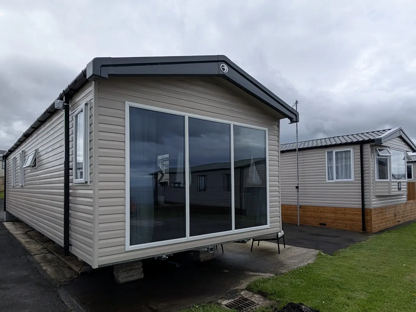 Static caravan, privacy film after window film installation